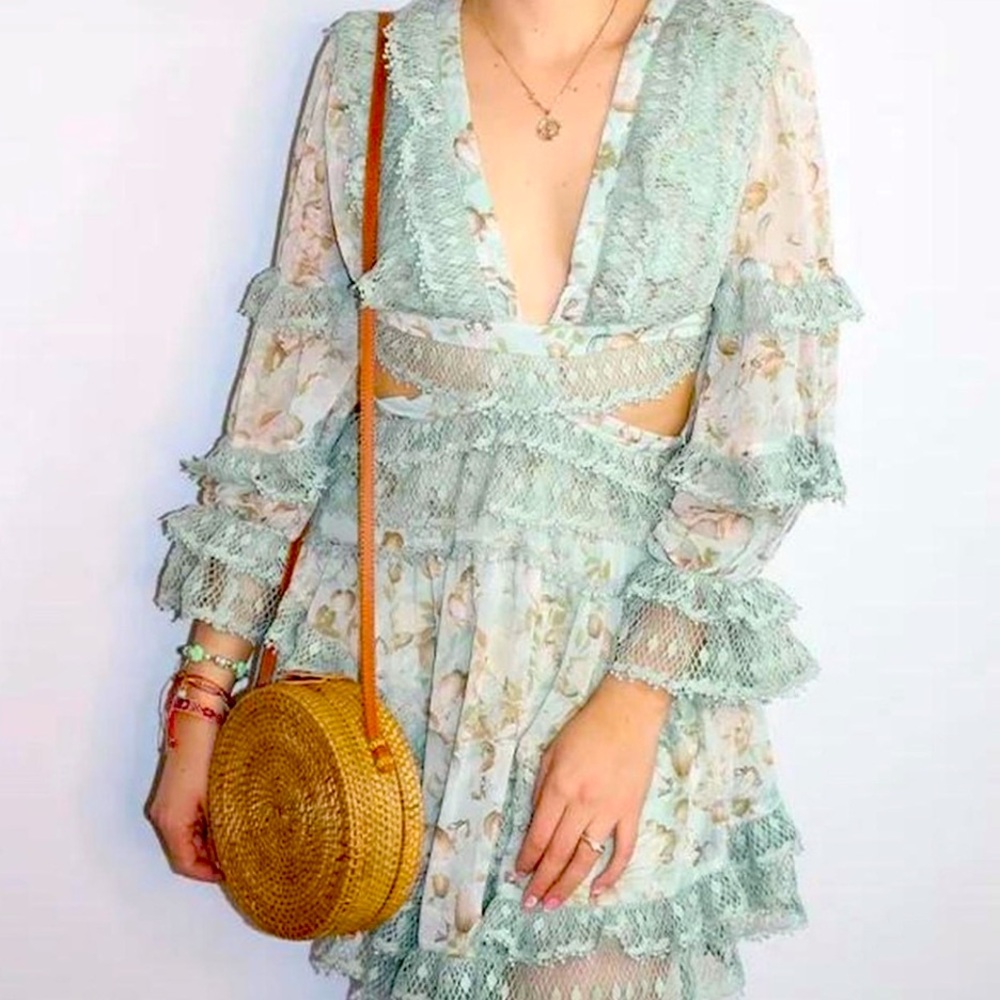 Chic Green Long Sleeve Dress with Elegant Design